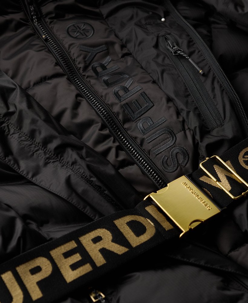 jaqueta puffer ski luxe na cor preta.