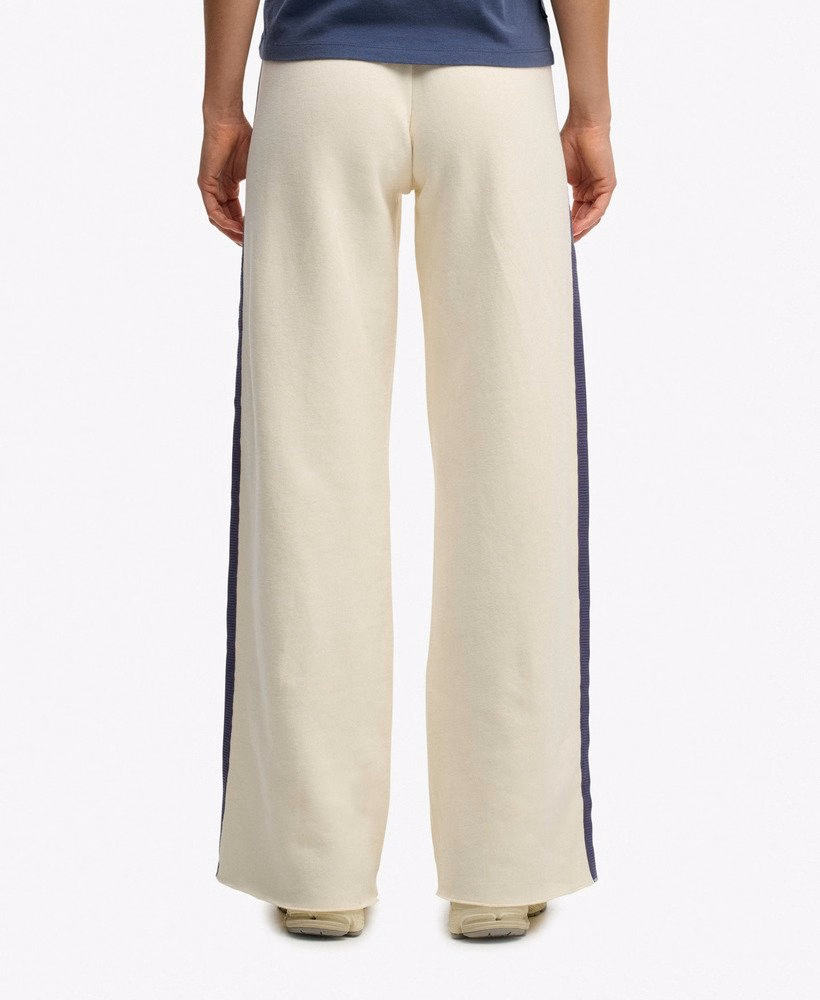 Calça Jogger Reta com Logo Essencial