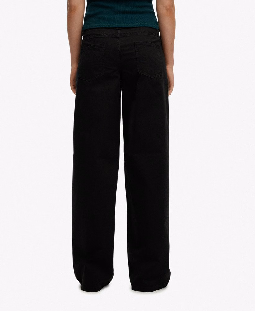 Calça chino folgada de cintura média