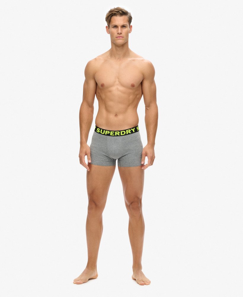 pacote com três cuecas boxer de algodão orgânico na cor cinza mesclado noos.